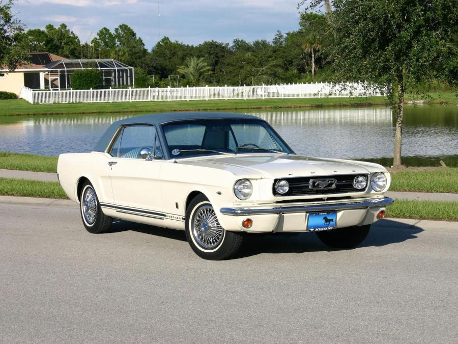  Ford Mustang GT HardTop 1966 года  (фото 4 из 8)